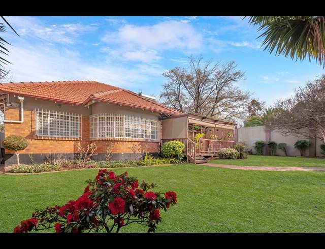 4 BEDROOM HOUSE FOR SALE IN GREENSIDE